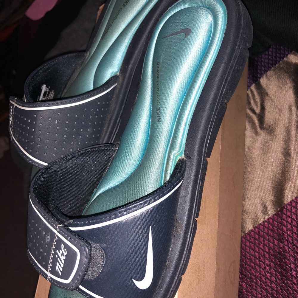 Flip flops